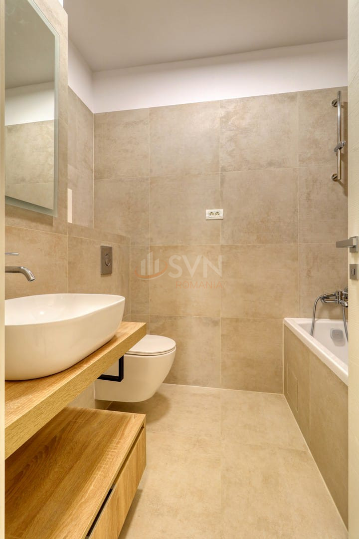 Apartament, 3 camere Bucuresti/Piata Unirii (s3)