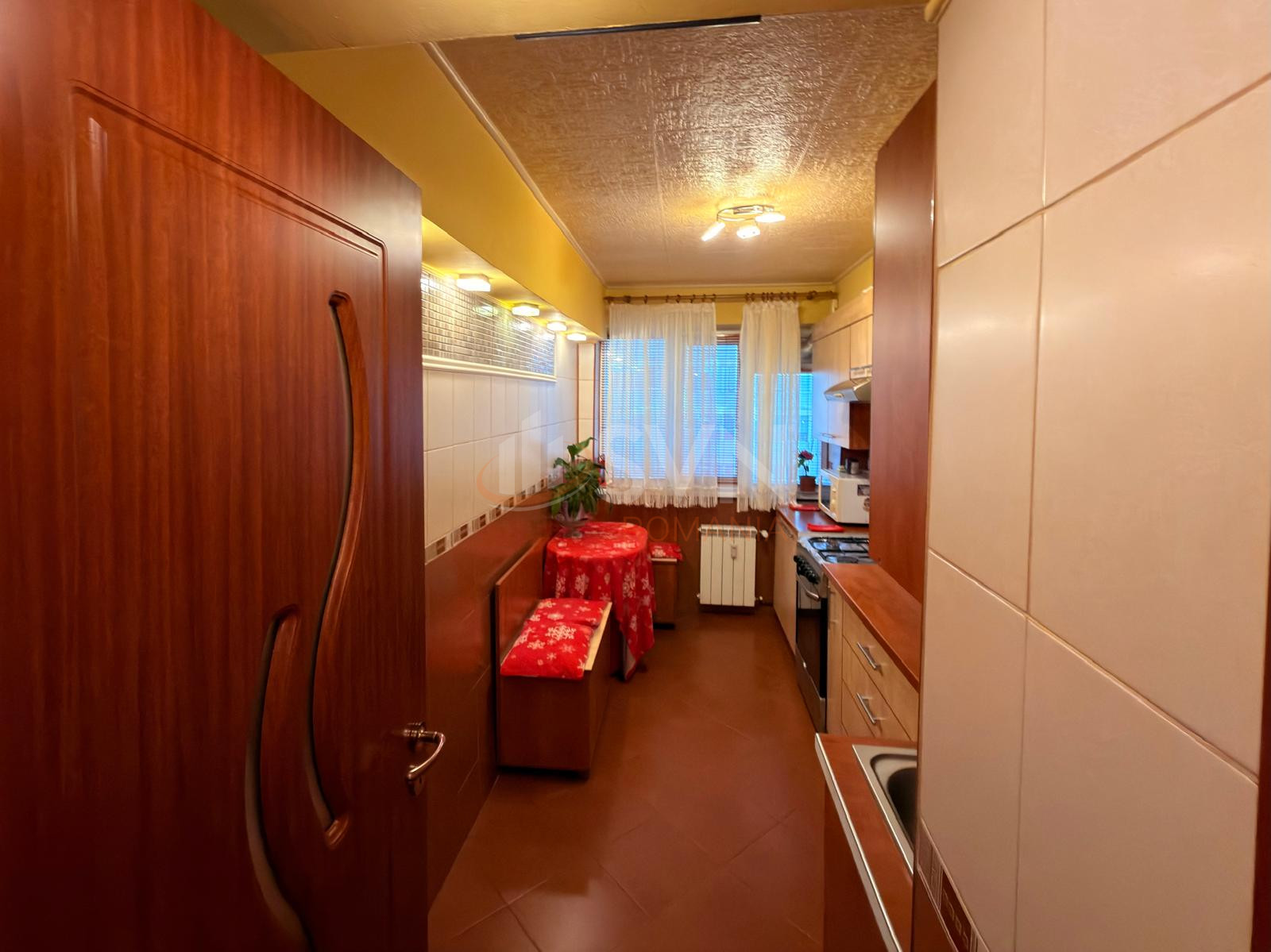 Apartament, 3 camere Bucuresti/Bucur Obor