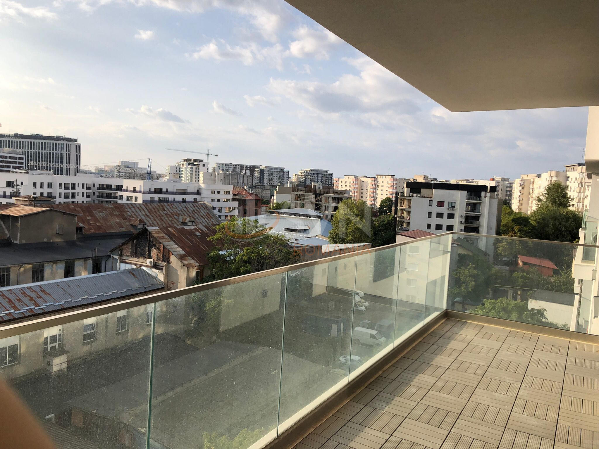 Apartament, 3 camere Bucuresti/Timpuri Noi