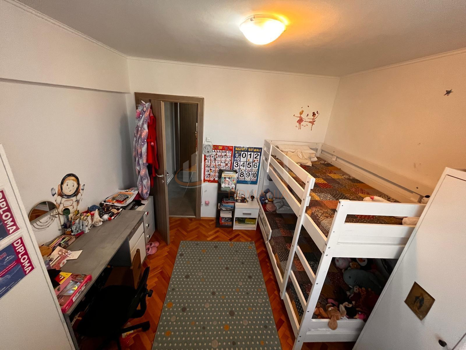 Apartament, 3 camere Bucuresti/Stefan Cel Mare