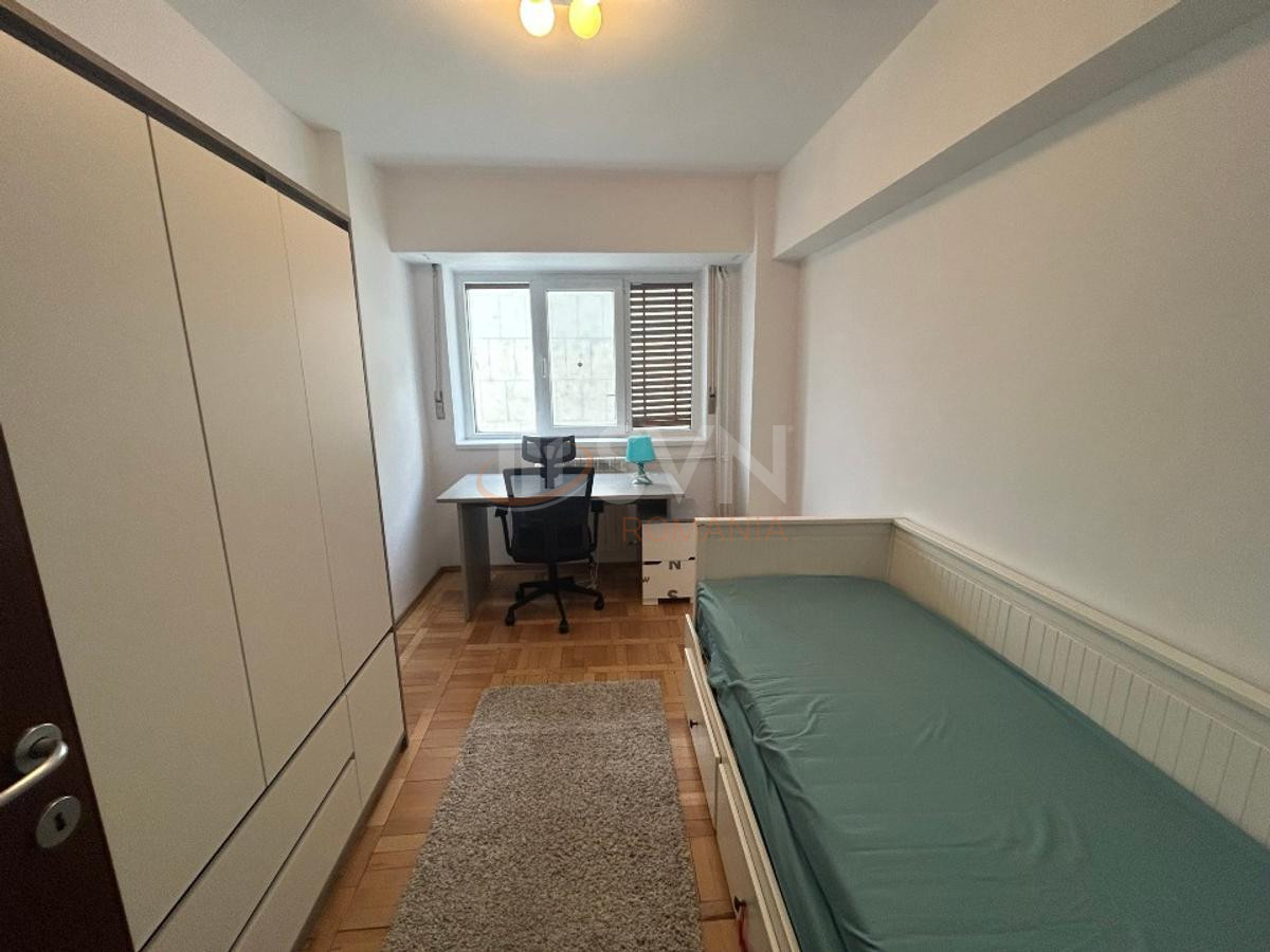Apartament, 3 camere Bucuresti/Turda