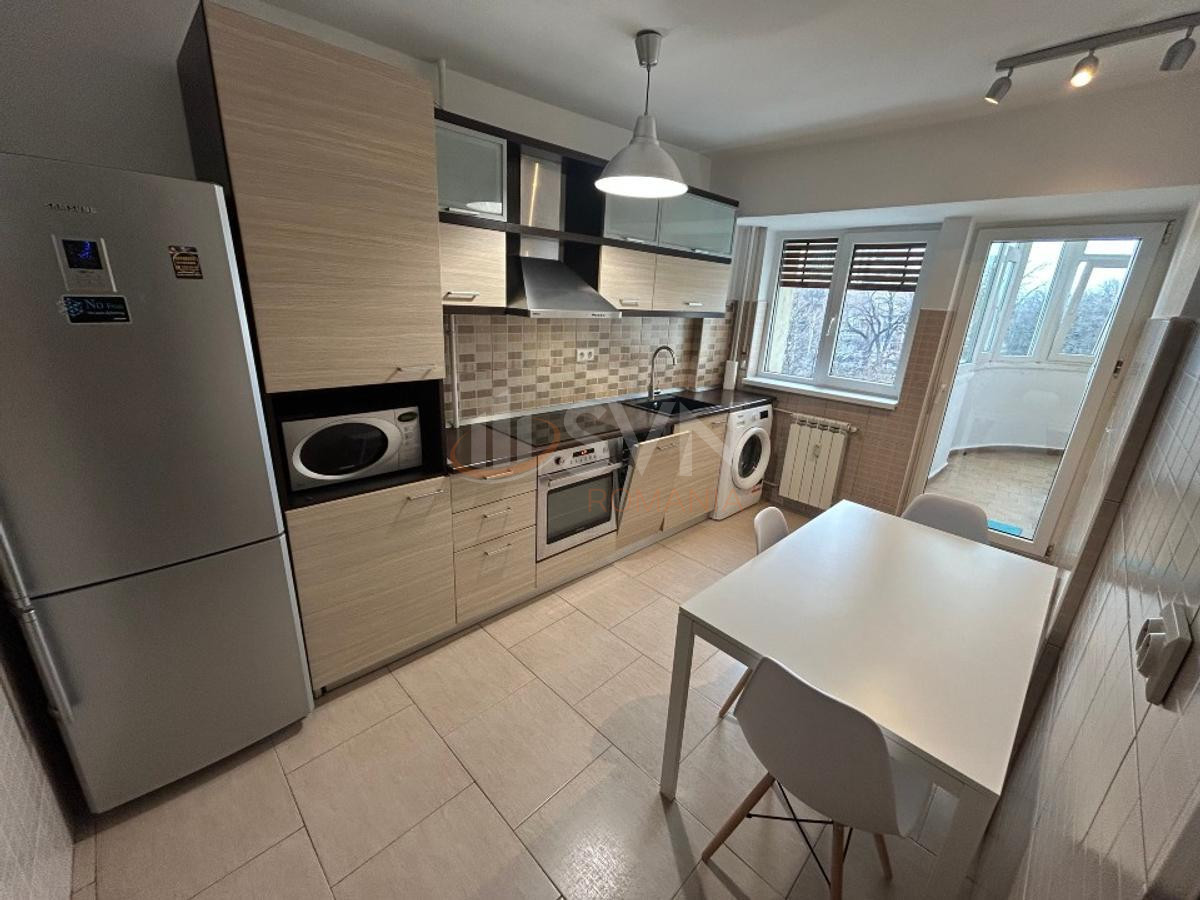 Apartament, 3 camere Bucuresti/Turda