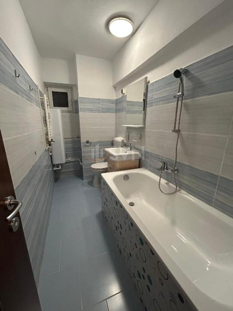 Apartament, 3 camere Bucuresti/Turda