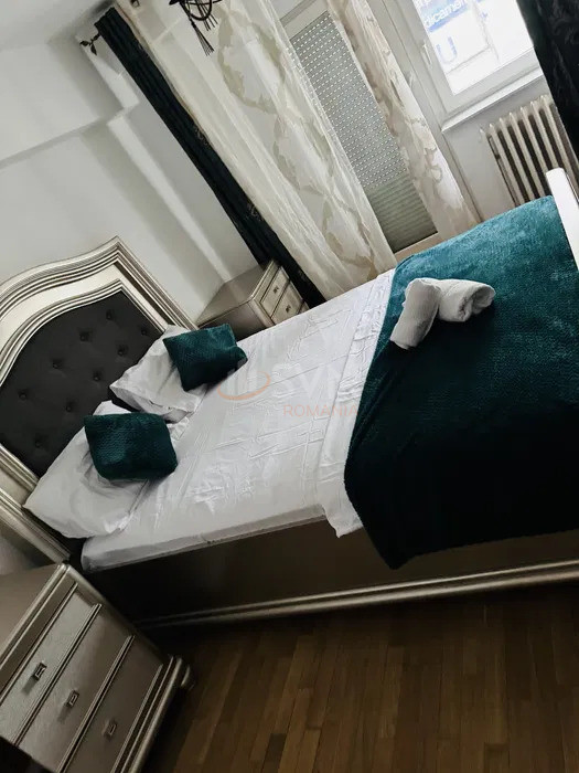 Apartament, 3 camere Bucuresti/Alba Iulia