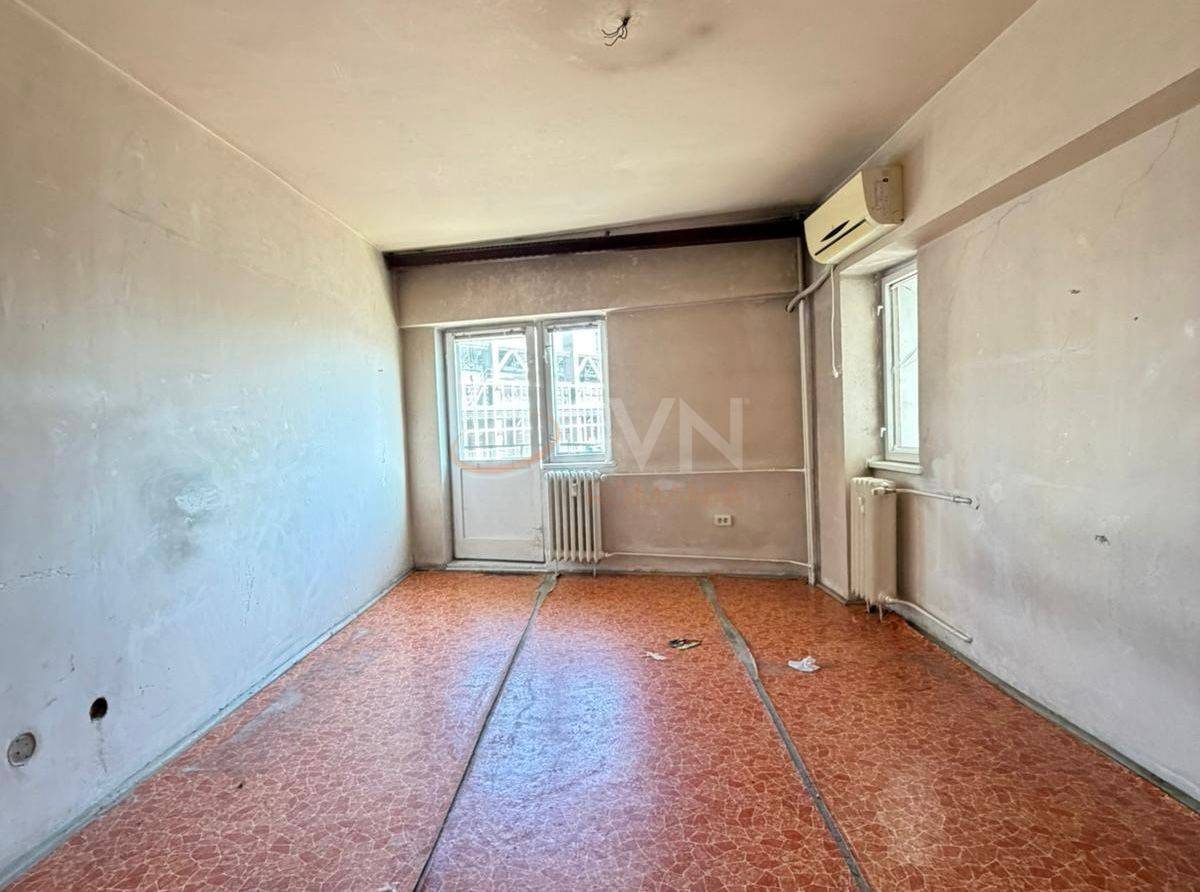 Apartament, 3 camere Bucuresti/Crangasi