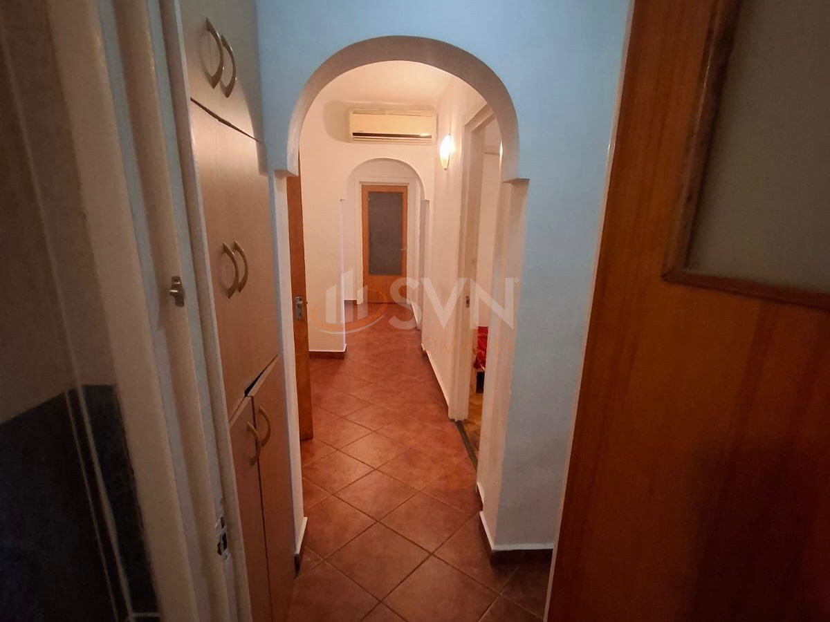 Apartament, 3 camere Bucuresti/Lacul Tei