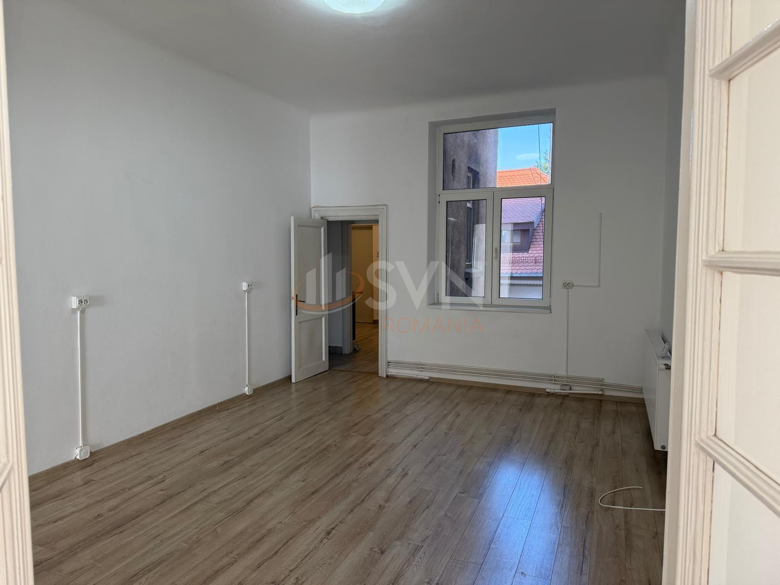 Apartament, 3 camere Bucuresti/P-ta Romana