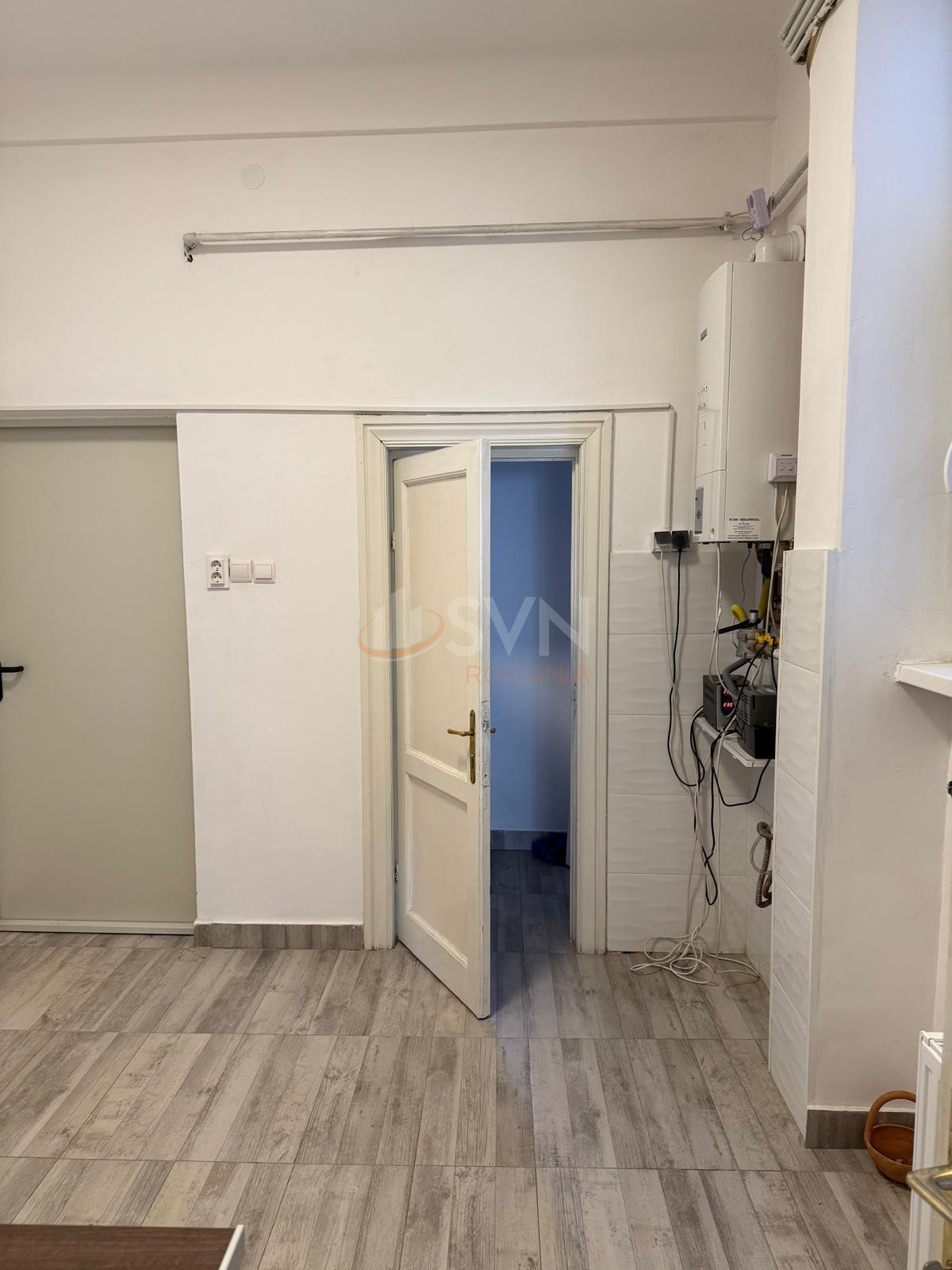 Apartament, 3 camere Bucuresti/P-ta Romana