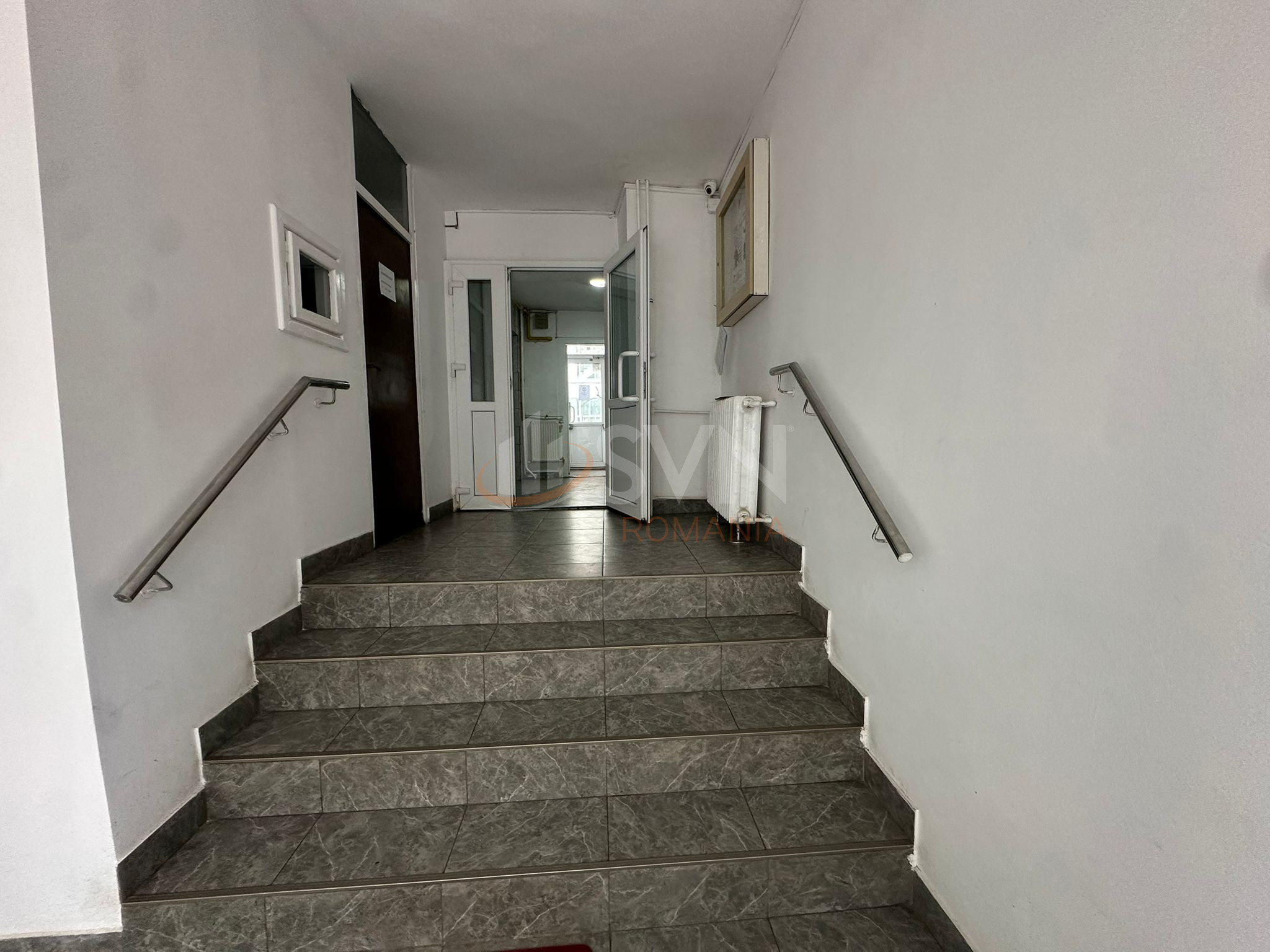 Apartament, 3 camere Bucuresti/P-ta Unirii