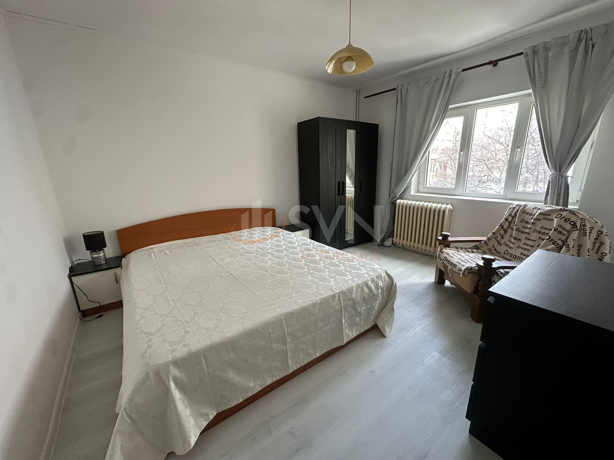 Apartament, 3 camere Bucuresti/P-ta Unirii