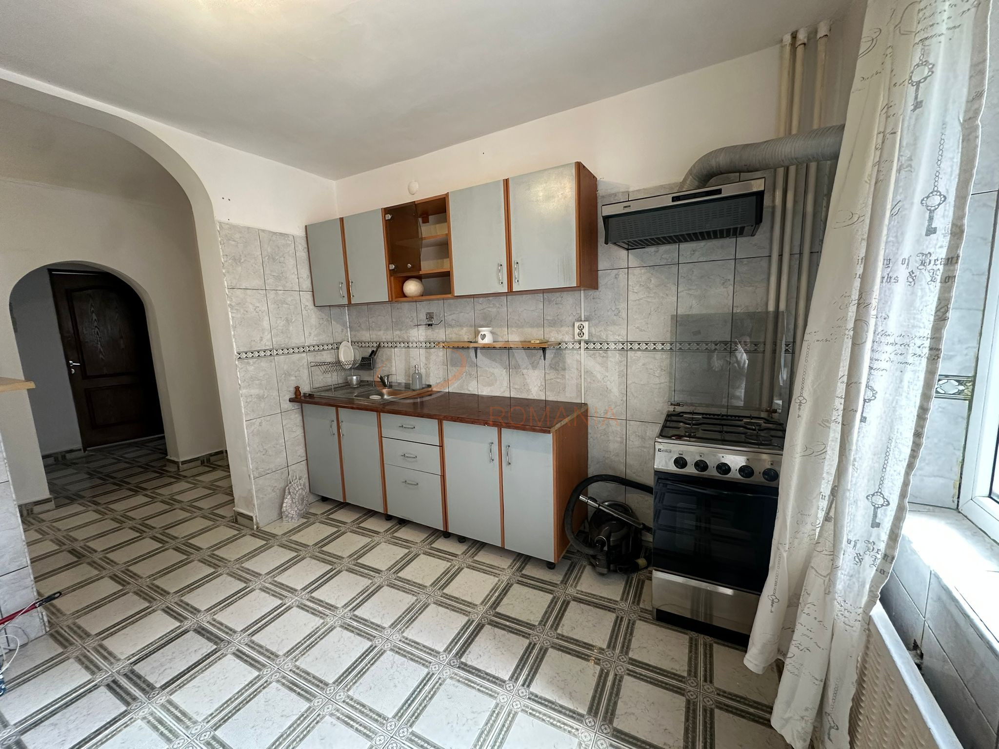 Apartament, 3 camere Bucuresti/P-ta Unirii