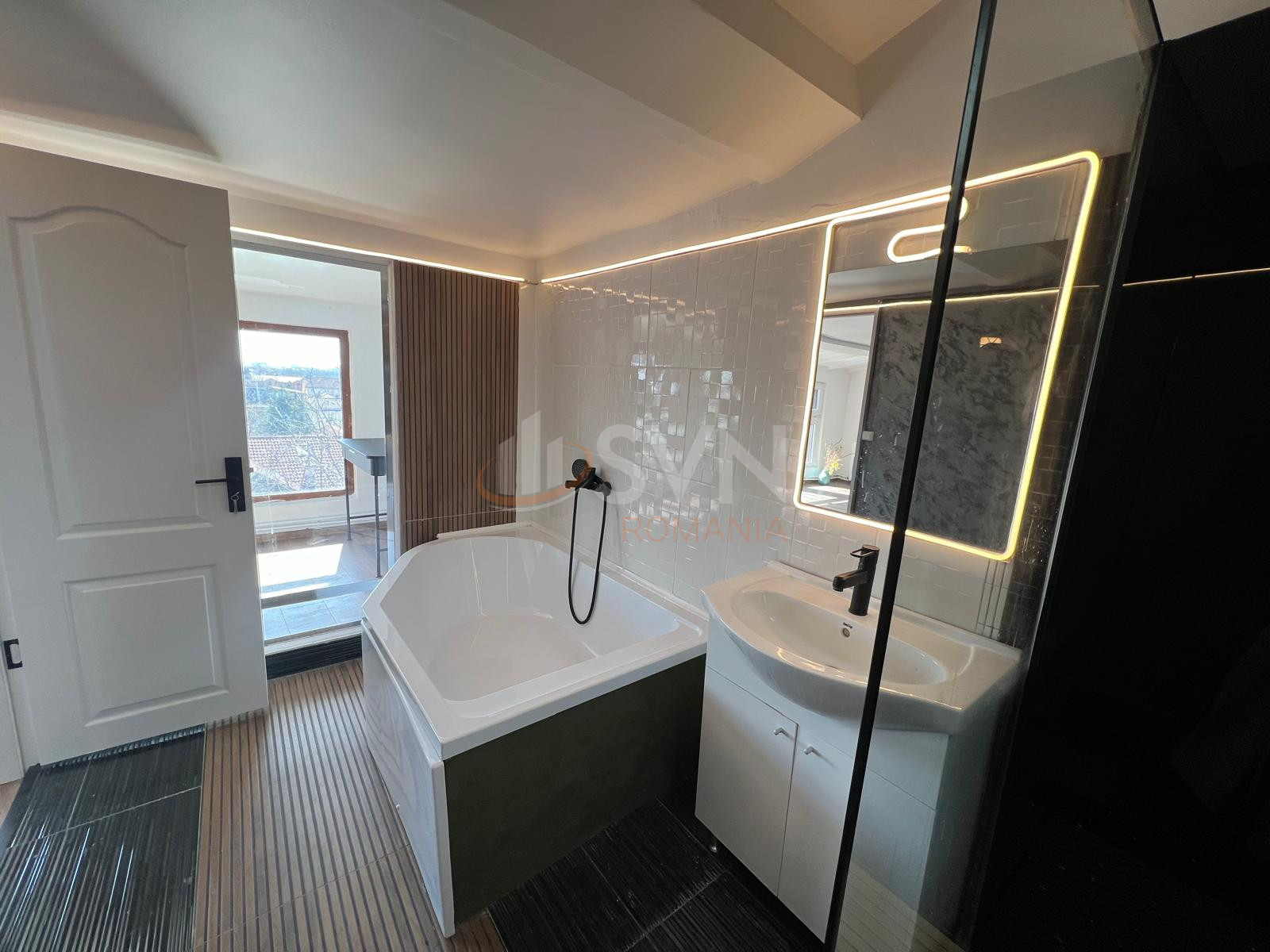 Apartament, 3 camere Bucuresti/Iancu Nicolae