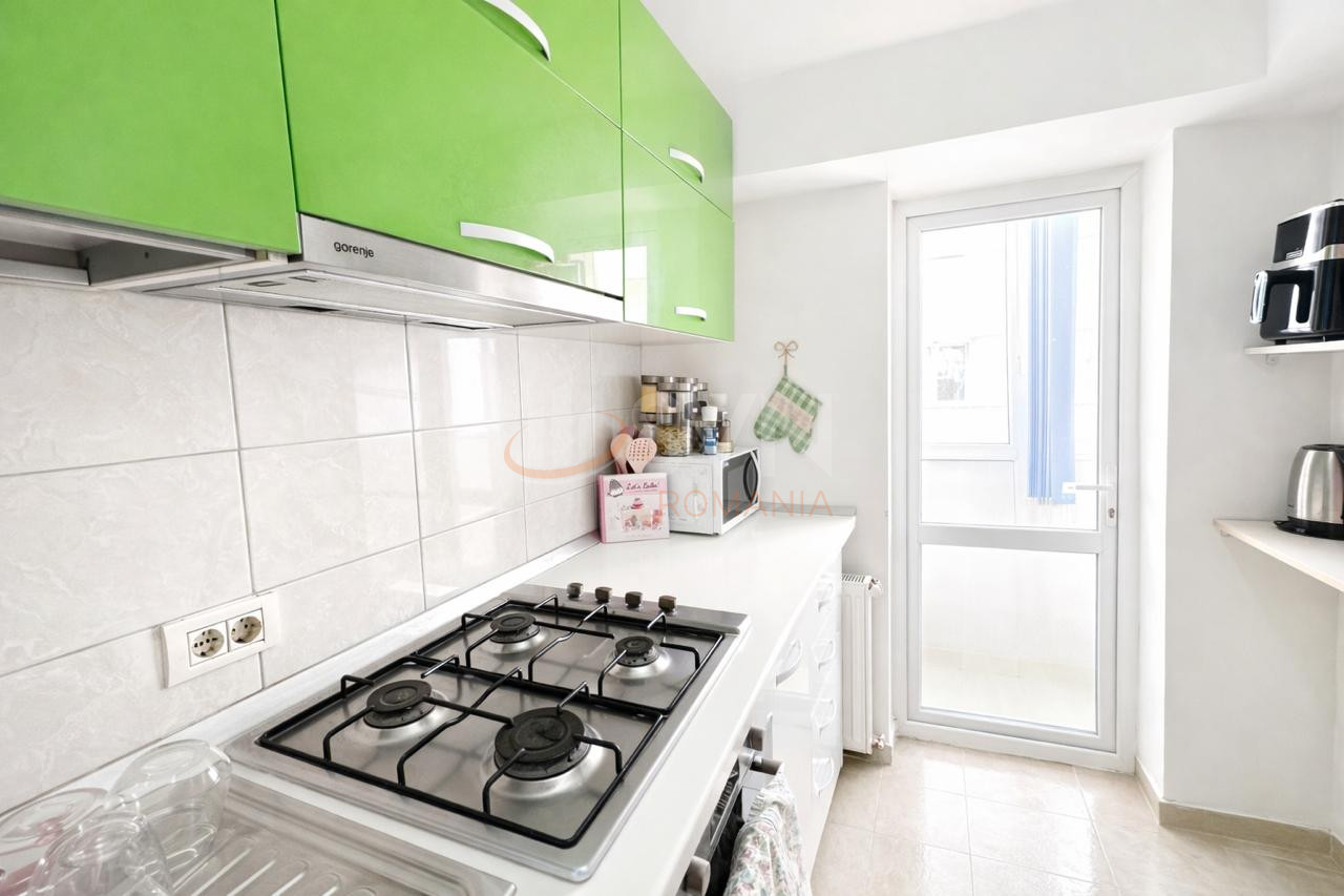 Apartament, 3 camere Bucuresti/Bucur Obor