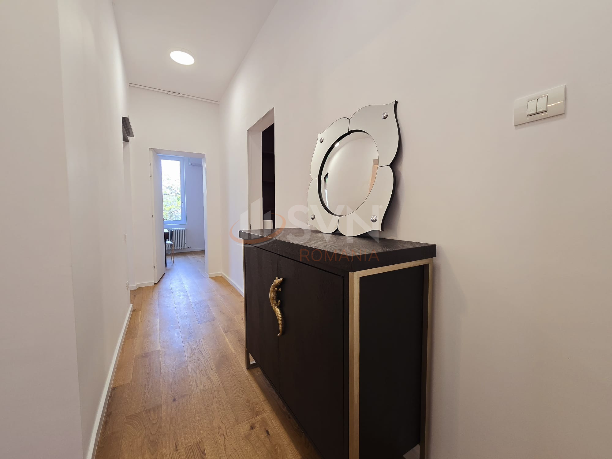 Apartament, 3 camere Bucuresti/Calea Victoriei