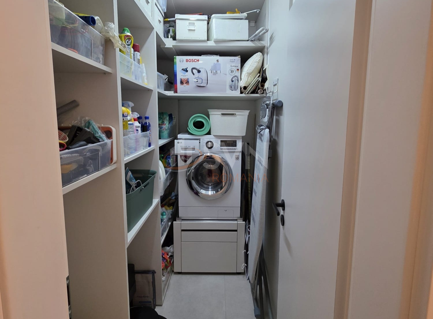 Apartament, 3 camere Bucuresti/Timpuri Noi