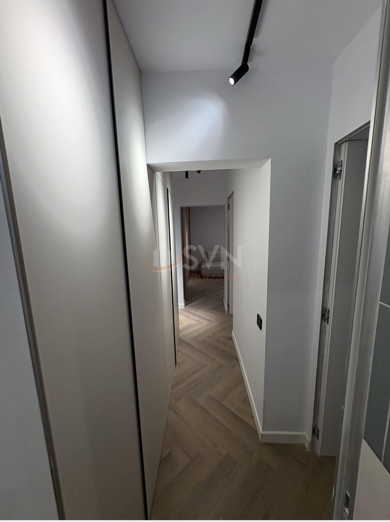 Apartament, 3 camere Bucuresti/Brancoveanu