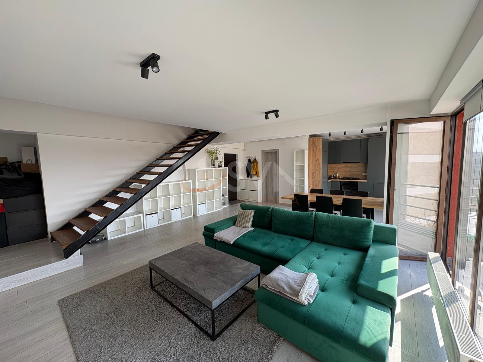 Apartament, 3 camere Bucuresti/Calea Calarasilor