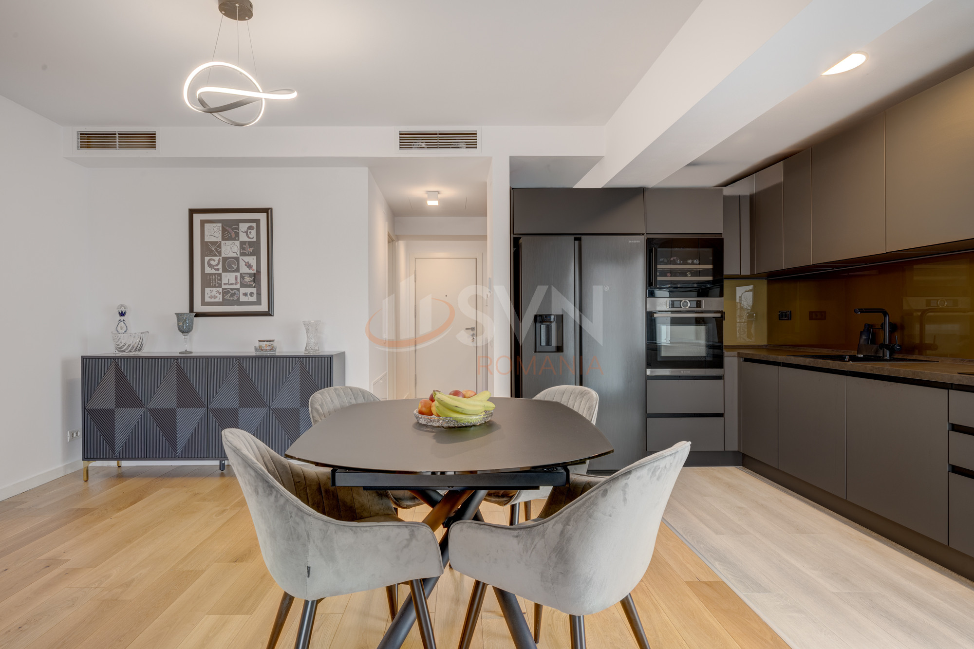 Apartament, 3 camere Bucuresti/P-ta Presei Libere