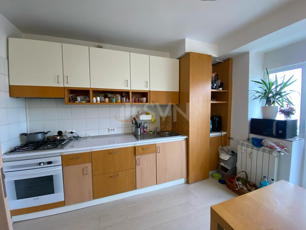 Apartament, 3 camere Bucuresti/Piata Unirii (s3)