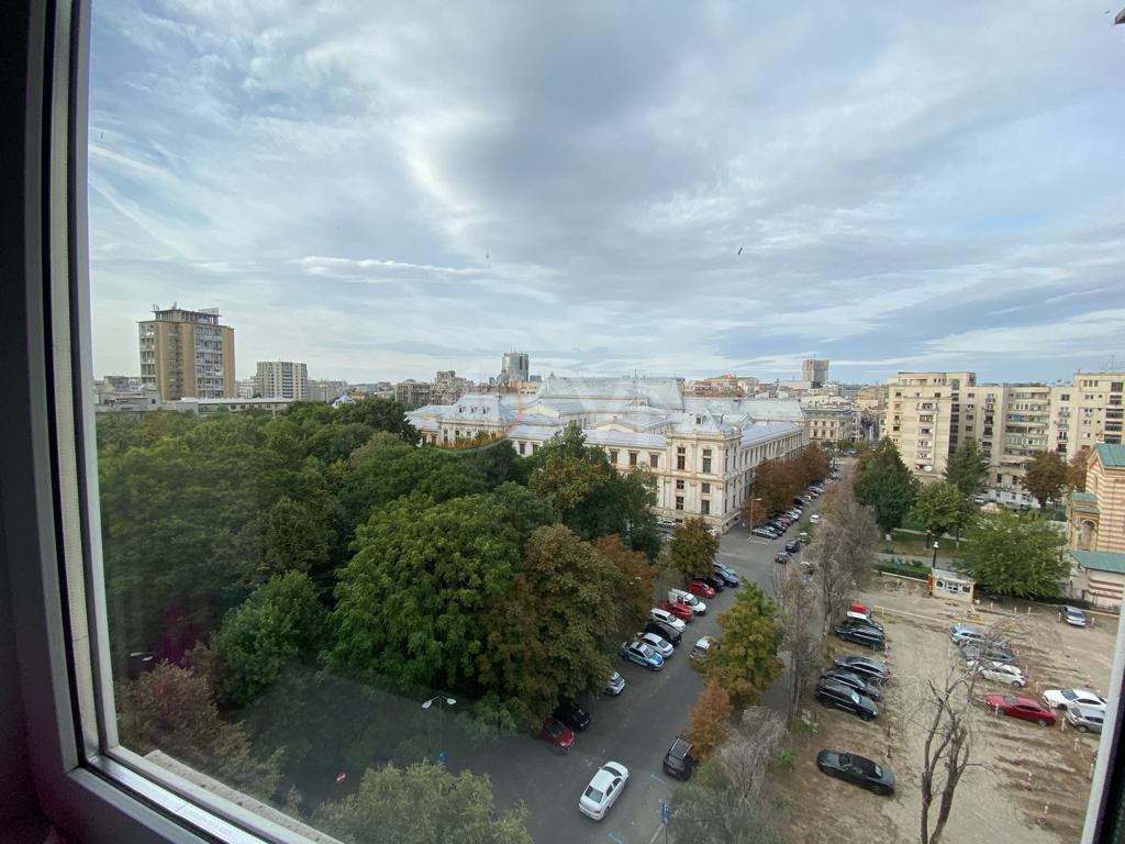 Apartament, 3 camere Bucuresti/Piata Unirii (s3)