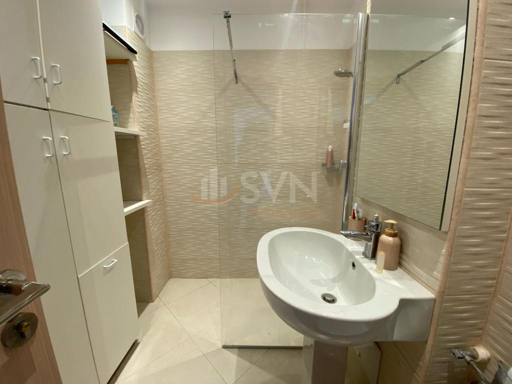 Apartament, 3 camere Bucuresti/Piata Unirii (s3)
