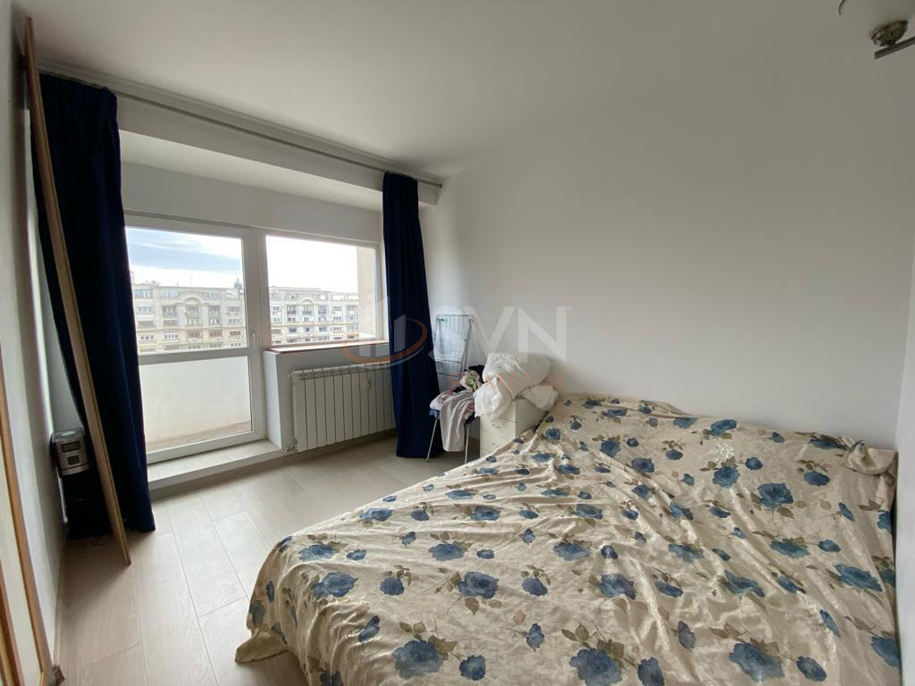 Apartament, 3 camere Bucuresti/Piata Unirii (s3)