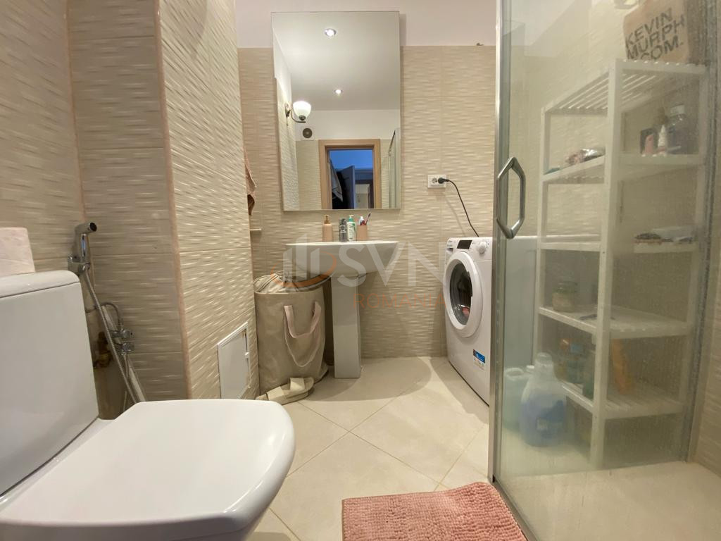 Apartament, 3 camere Bucuresti/Piata Unirii (s3)
