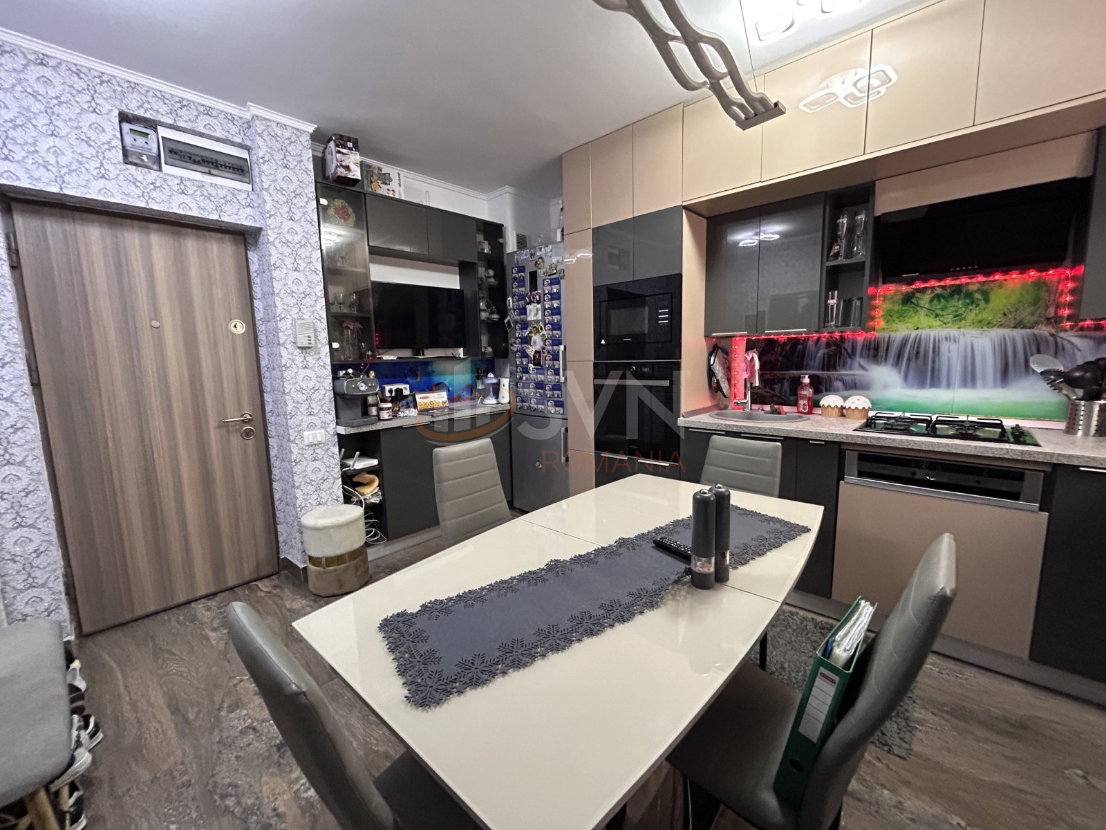 Apartament, 3 camere Bucuresti/Brancoveanu