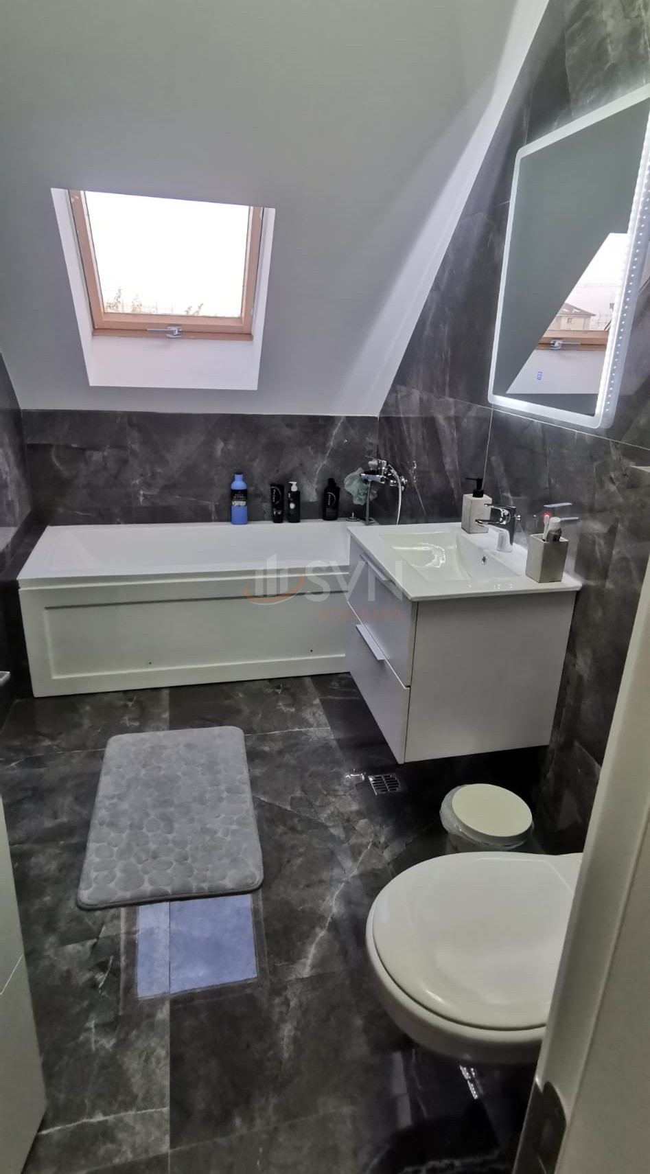 Apartament, 3 camere Bucuresti/Titan