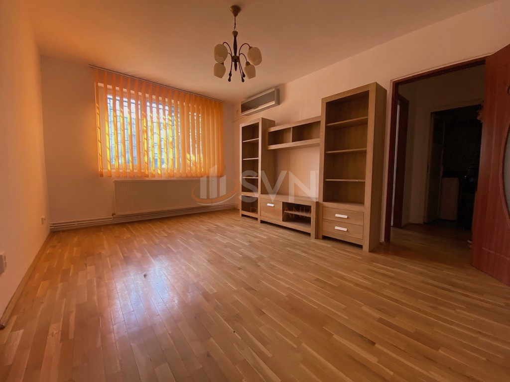 Apartament, 3 camere Bucuresti/1 Mai