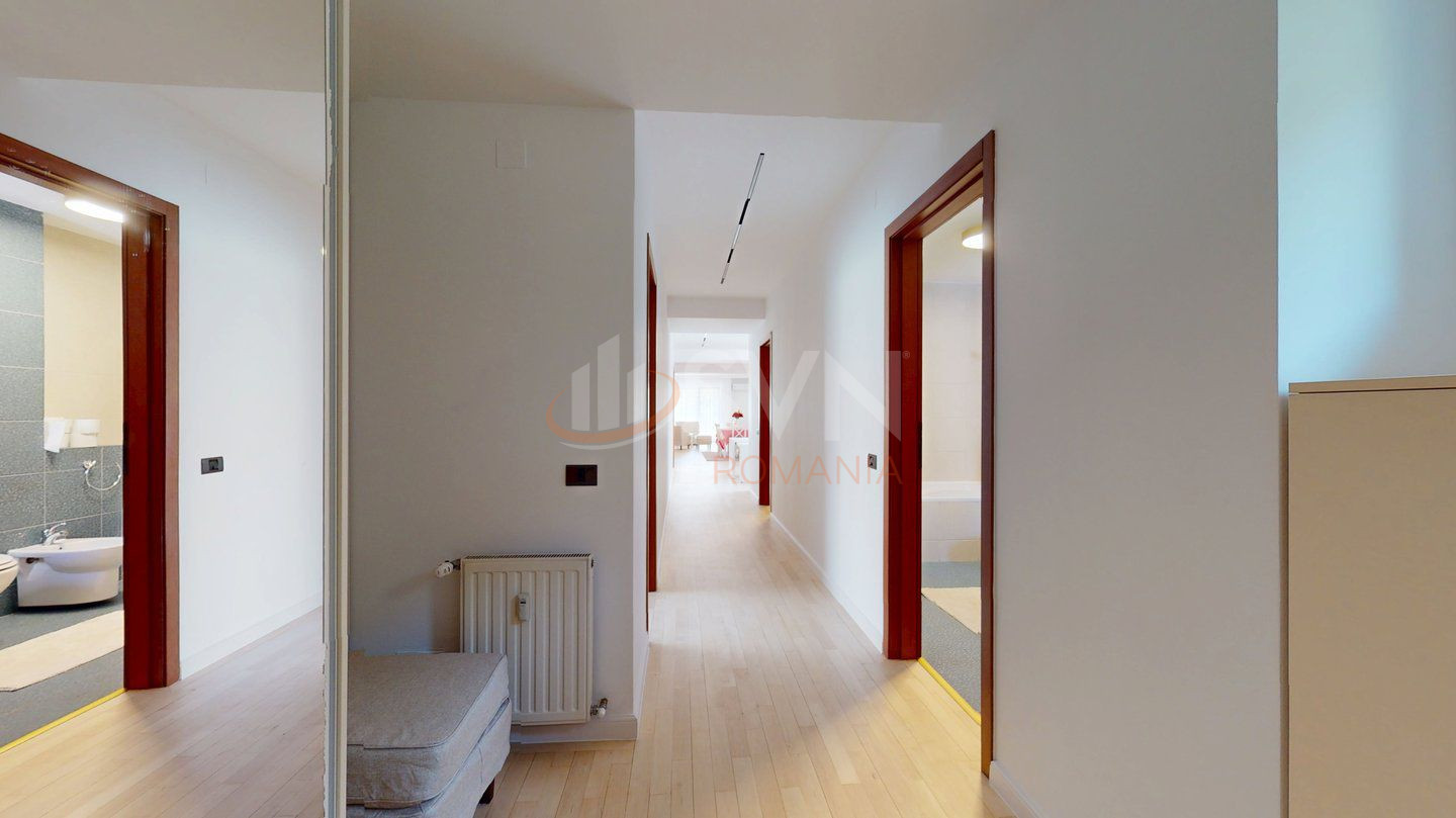 Apartament, 3 camere Bucuresti/Aviatorilor