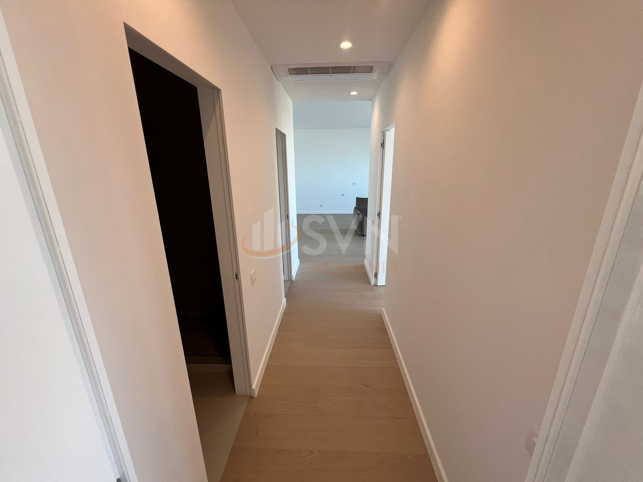 Apartament, 3 camere Bucuresti/Aviatiei