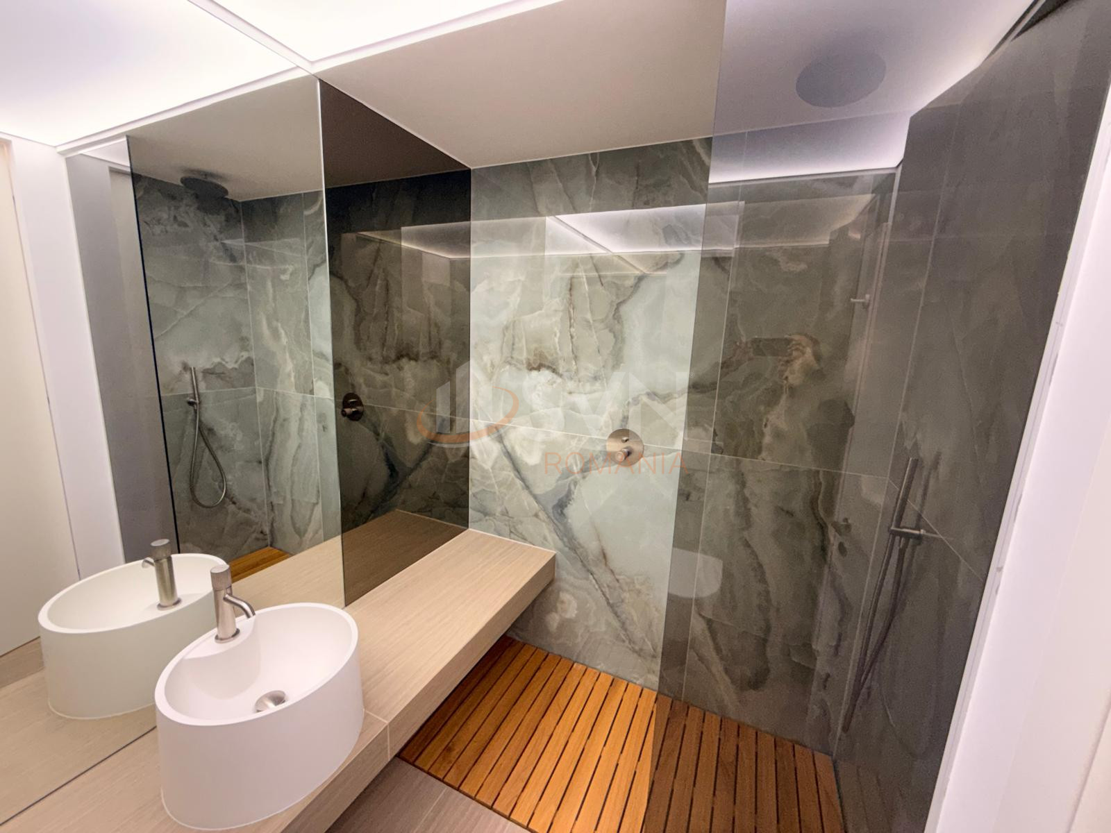 Apartament, 3 camere Bucuresti/Iancu Nicolae