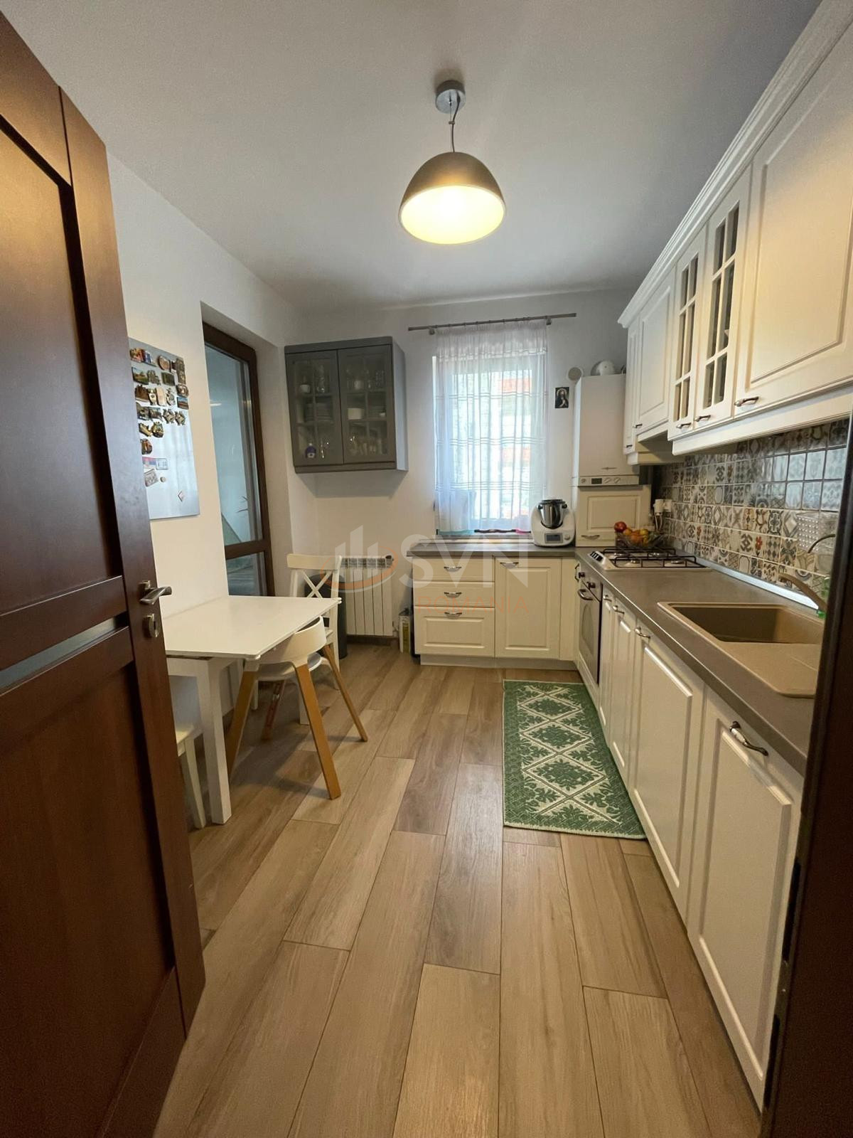 Apartament, 3 camere Bucuresti/Aviatiei