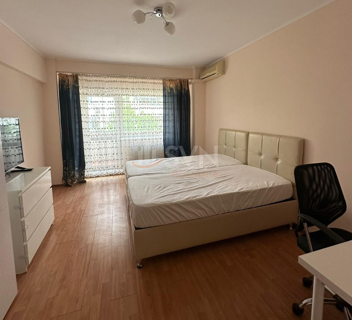 Apartament, 3 camere Bucuresti/Decebal