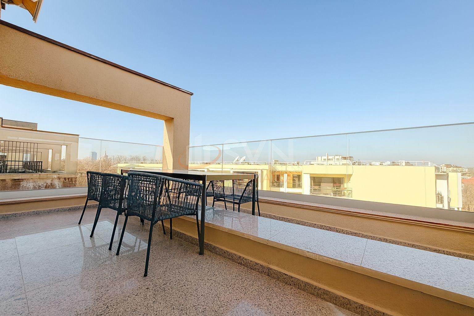 Apartament, 3 camere Bucuresti/Herastrau