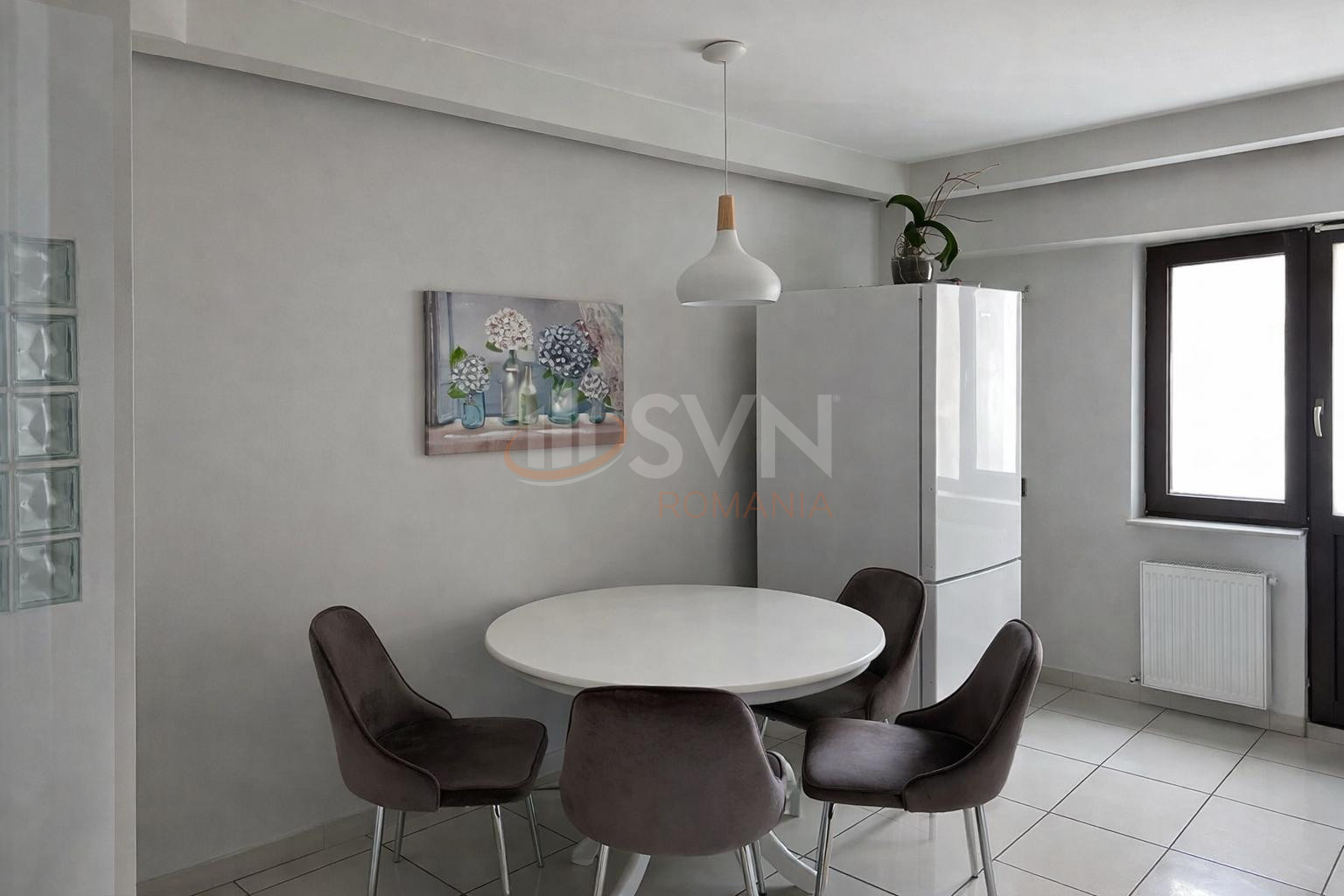 Apartament, 3 camere Bucuresti/P-ta Unirii