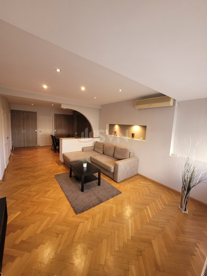 Apartament, 3 camere Bucuresti/Calea Victoriei