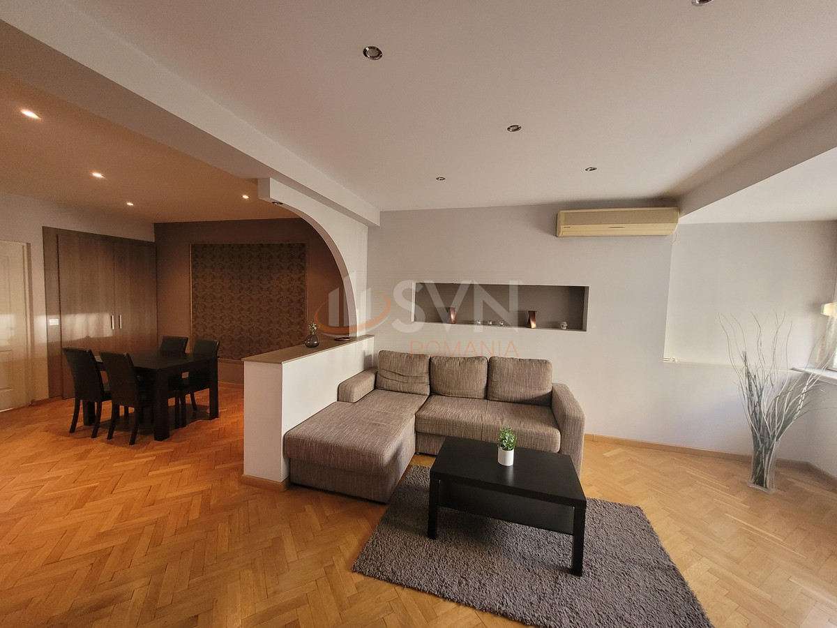 Apartament, 3 camere Bucuresti/Calea Victoriei