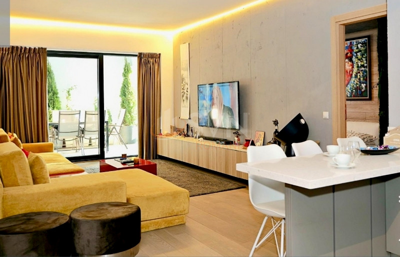 Apartament, 3 camere Bucuresti/Barbu Vacarescu