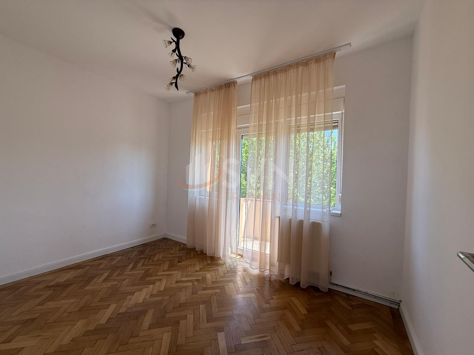 Apartament, 3 camere Bucuresti/Domenii
