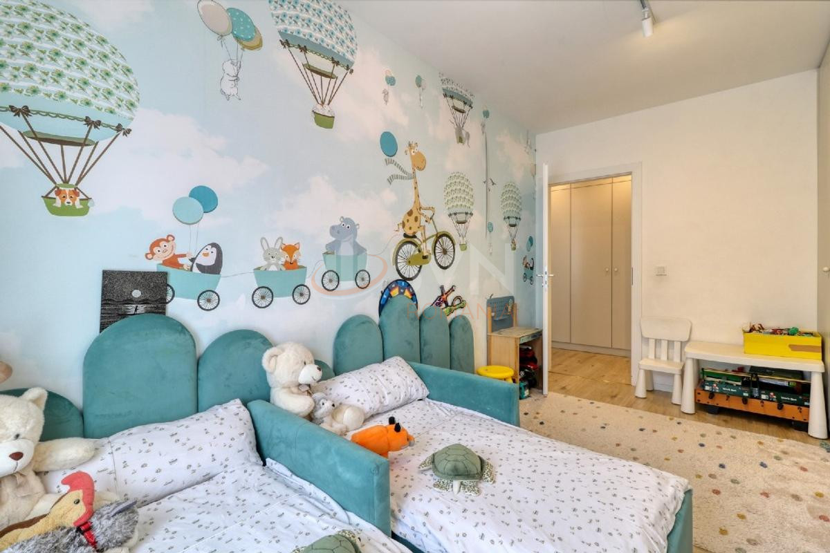 Apartament, 3 camere Bucuresti/Barbu Vacarescu