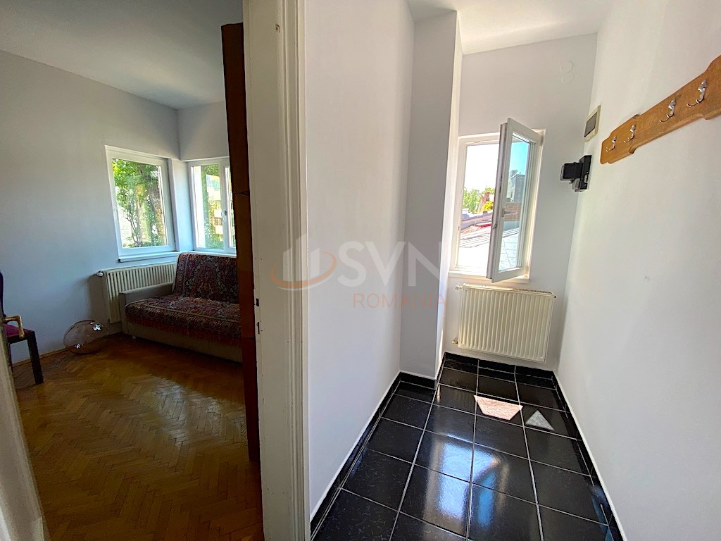 Apartament, 3 camere Bucuresti/Romana