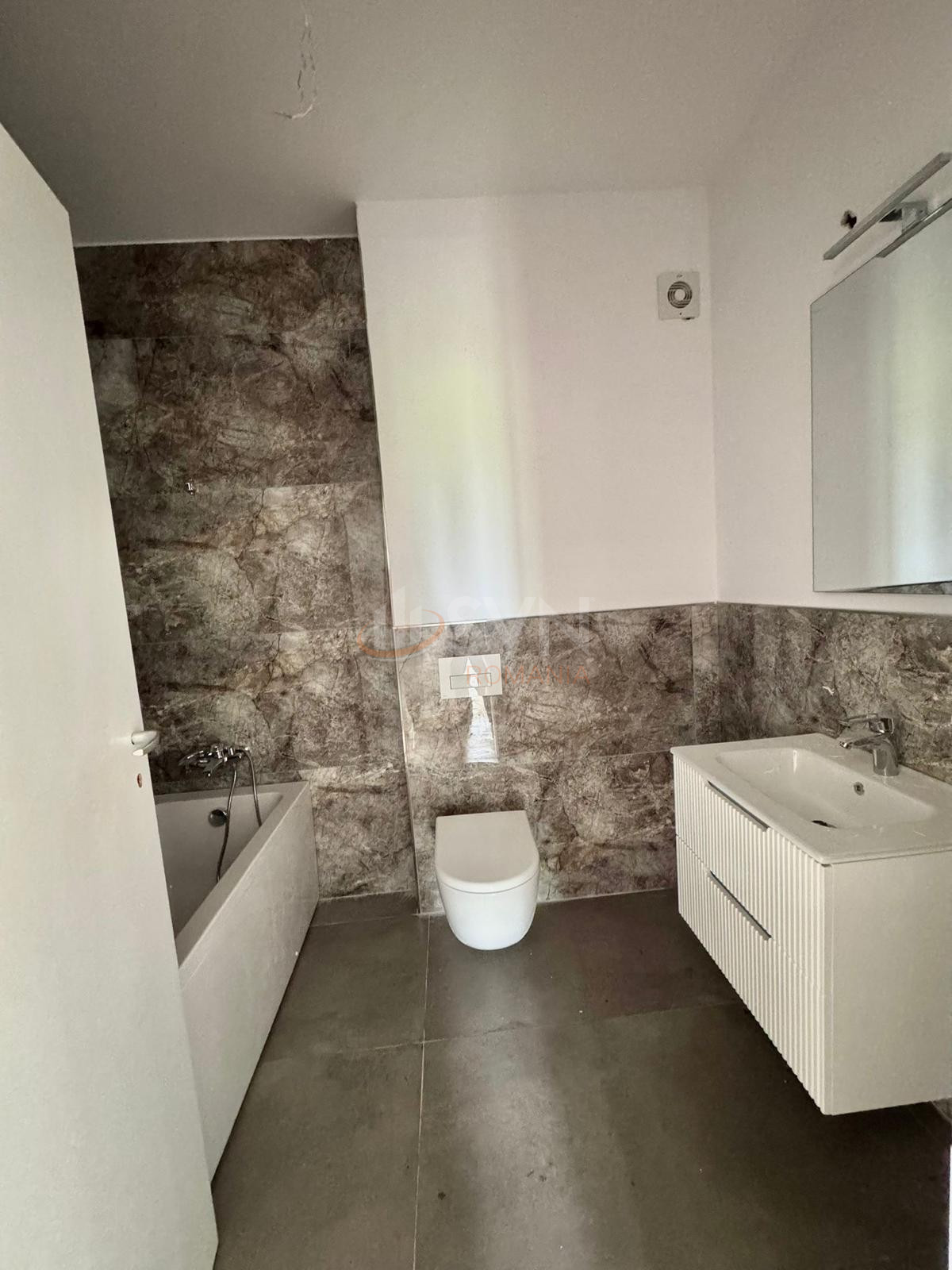 Apartament, 3 camere Bucuresti/Aviatiei