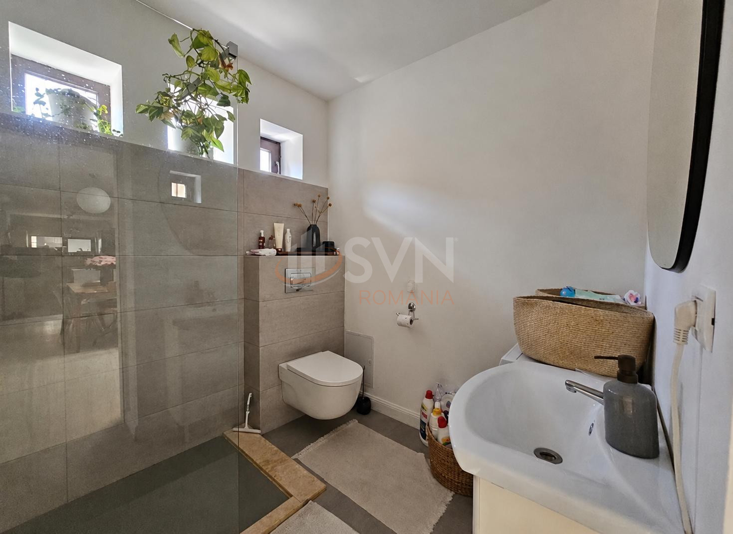 Apartament, 3 camere Bucuresti/Calea Victoriei