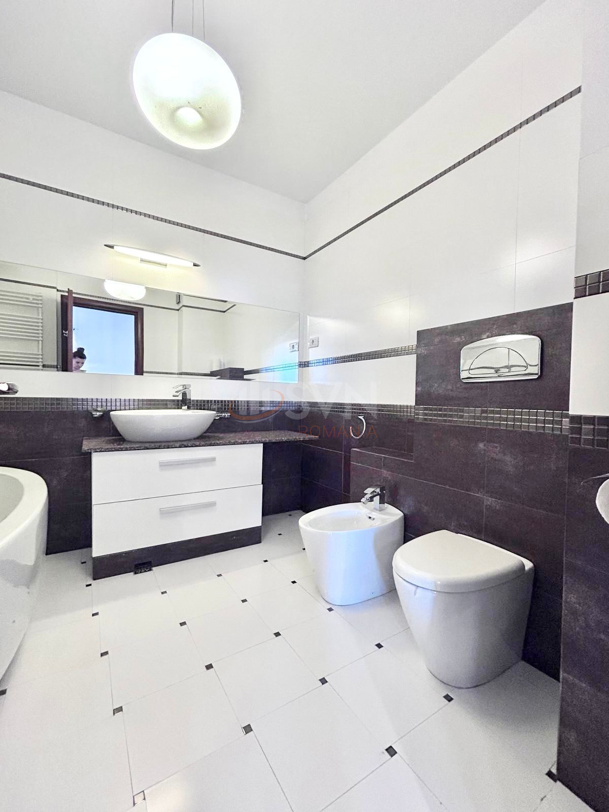 Apartament, 3 camere Bucuresti/Baneasa