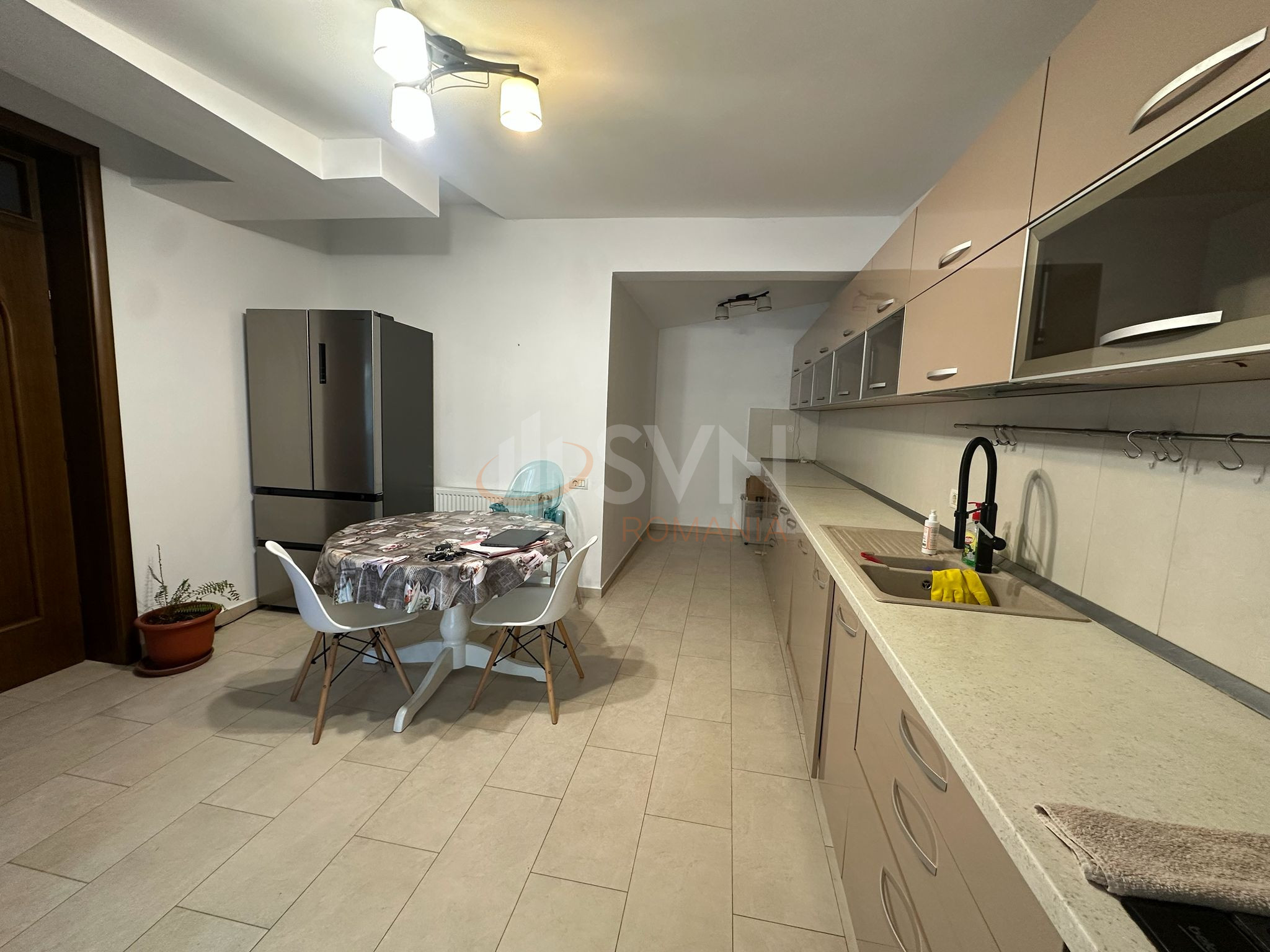 Apartament, 3 camere Bucuresti/Bucurestii Noi