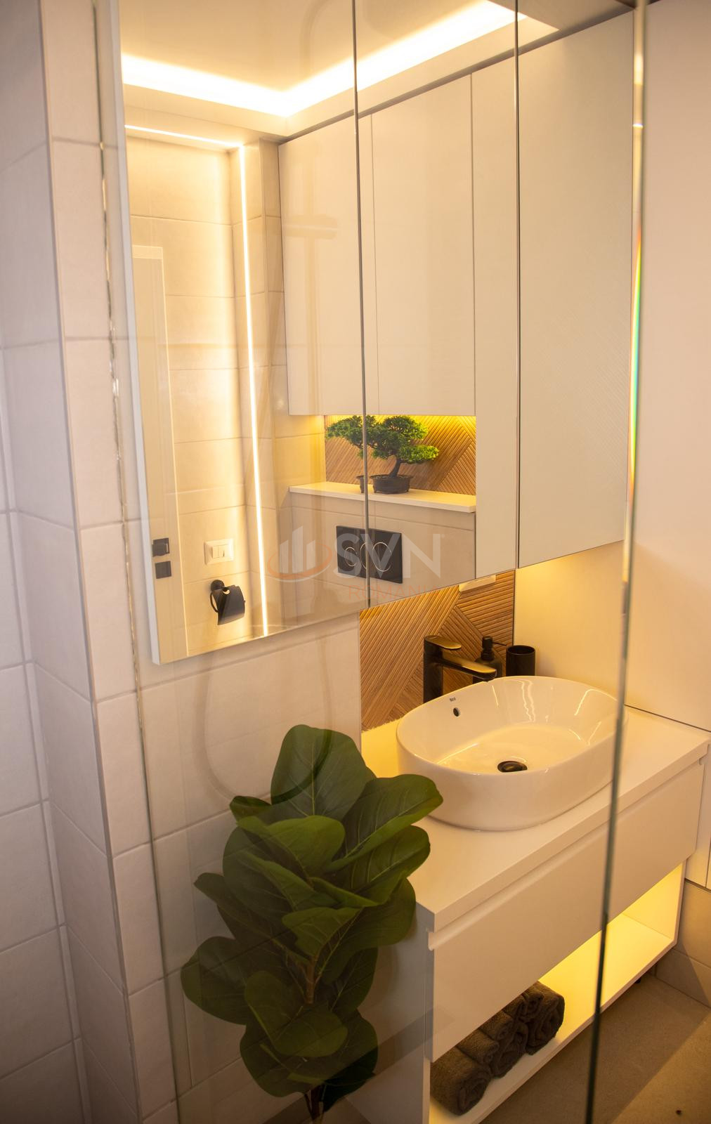Apartament, 3 camere Bucuresti/Unirii