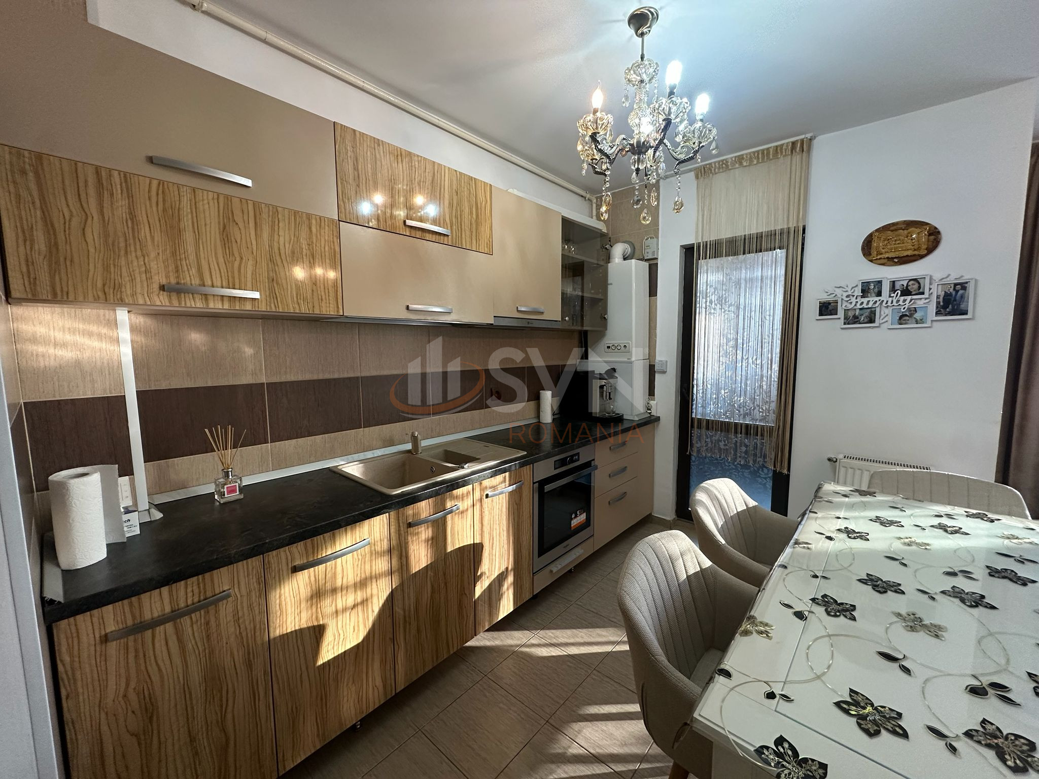Apartament, 3 camere Bucuresti/Aparatorii Patriei