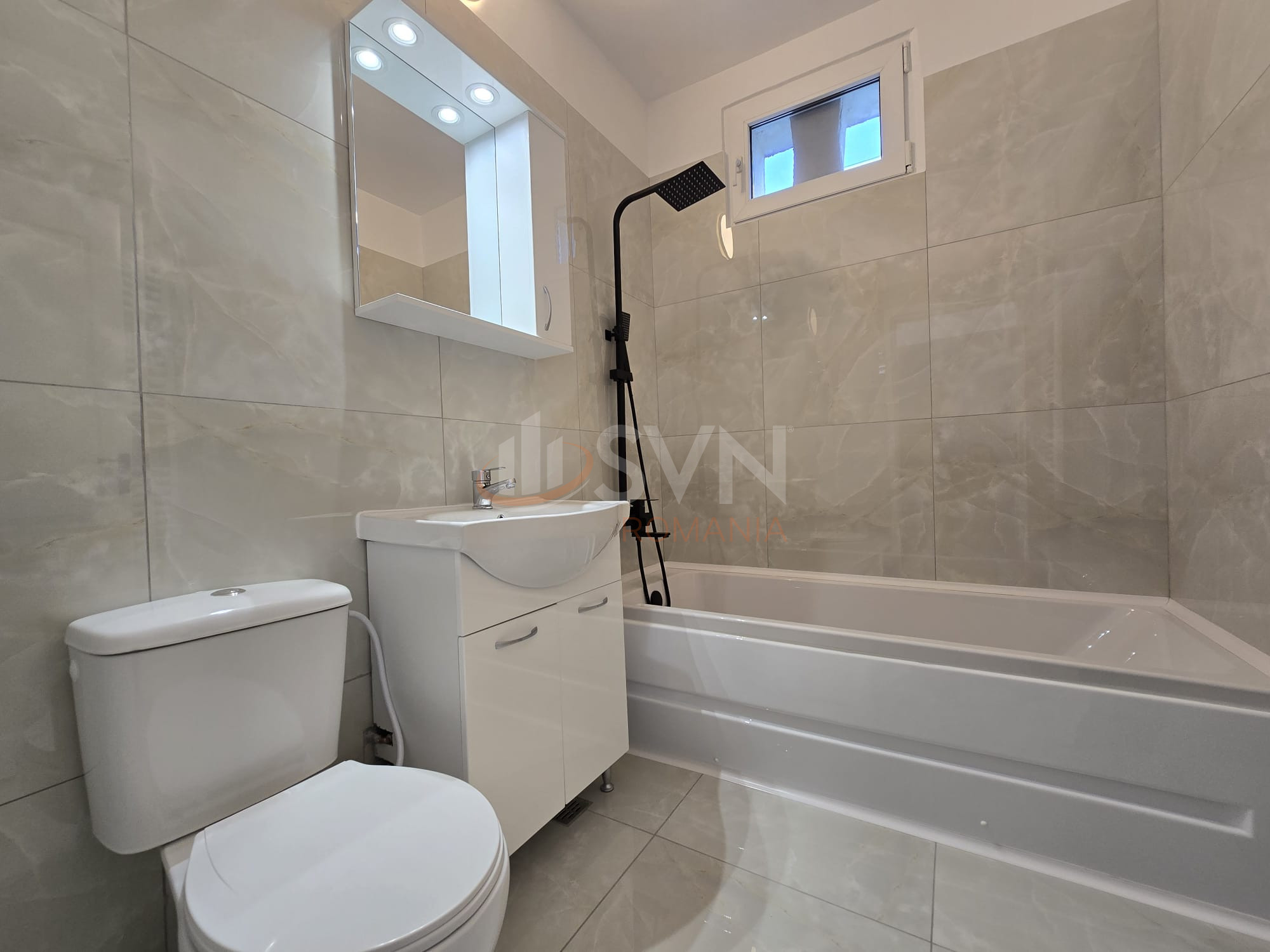 Apartament, 3 camere Bucuresti/Gara De Nord
